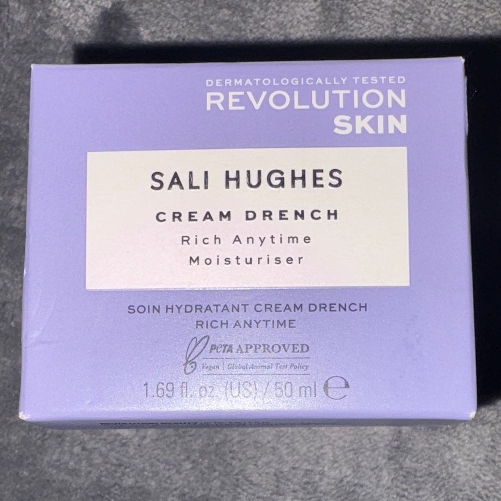 Revolution Sali Hughes Cream Drench Moisturiser - 1.69 Fl Oz $48 NIB